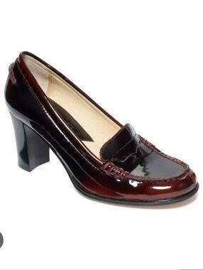 MICHAEL KORS | Bayville Loafer Closed Toe Classic Pumps burgundy Red Sz 7M